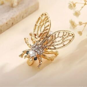 Fashionable Bee Design Brooch Pin - Cute Rhinestone Embellished, Gold Plated